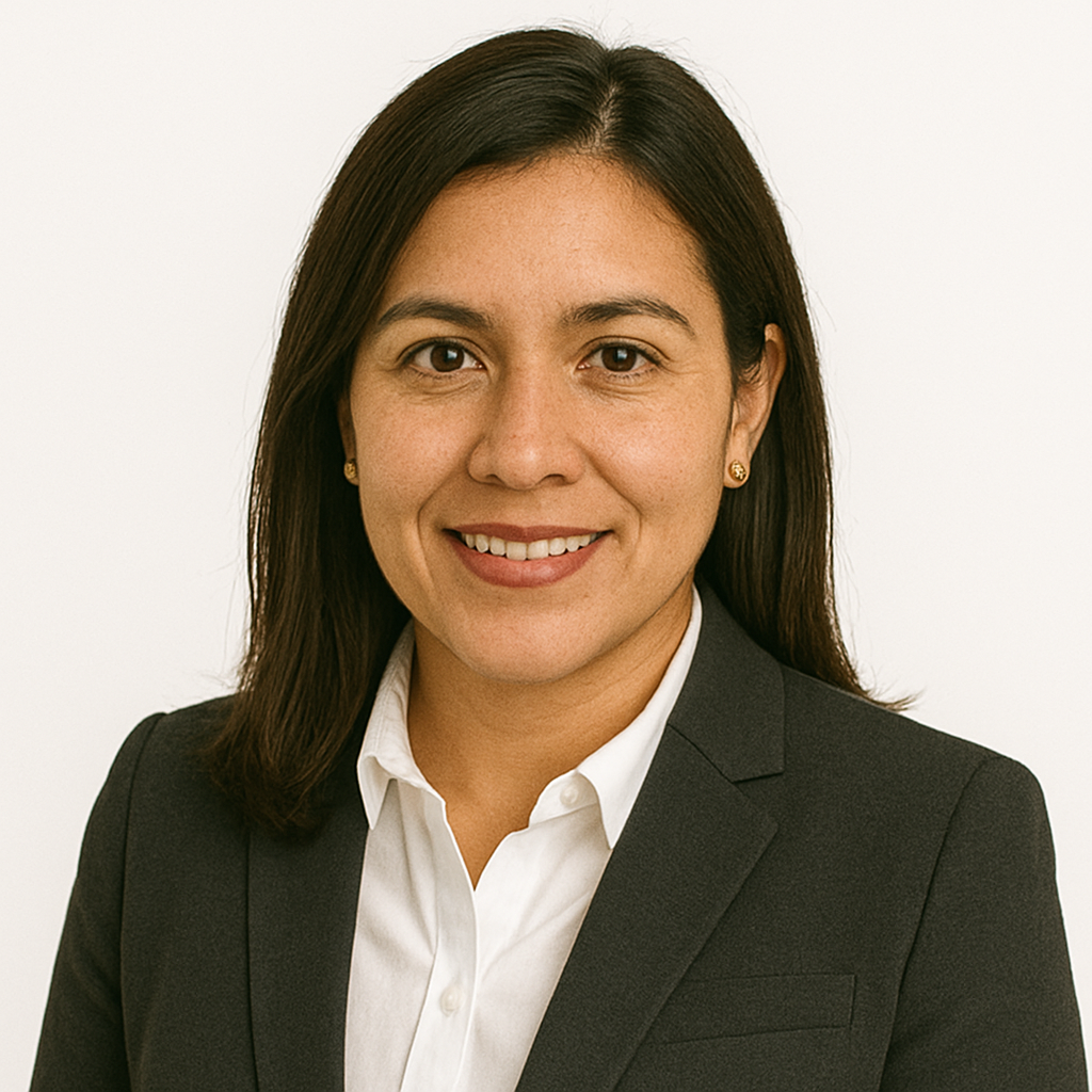 Alejandra Rivera, Director of Strategic Communications at Velthros